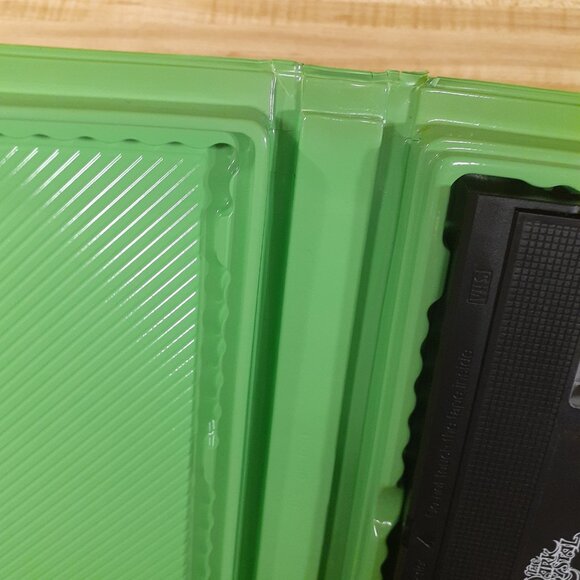 The Dark Crystal 1982 VHS Jim Henson Video Muppets Green Clamshell Fantasy Scifi - Picture 6 of 7